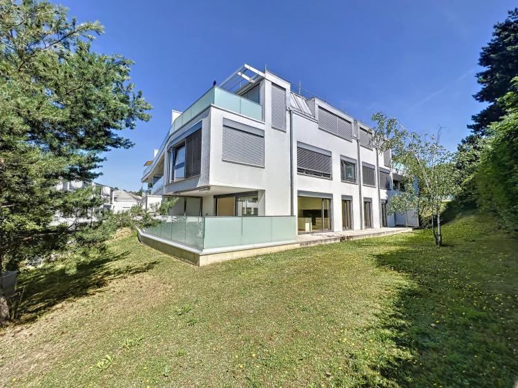 LAUSANNE - Appartement moderne de 133m² avec une terrasse de 66m².