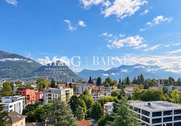 Lugano : Appartement de 2,5 pièces avec bureau privé et place de parki
