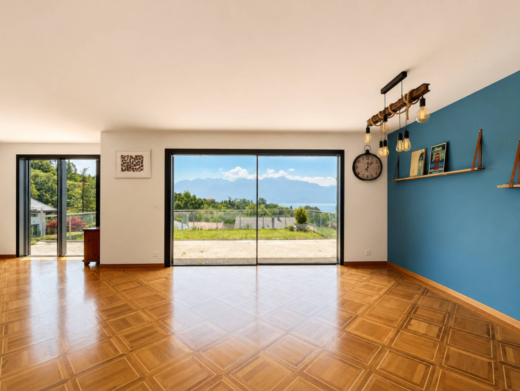 Villa individuelle de 6,5 pièces avec panorama sur le Léman et les Alpes