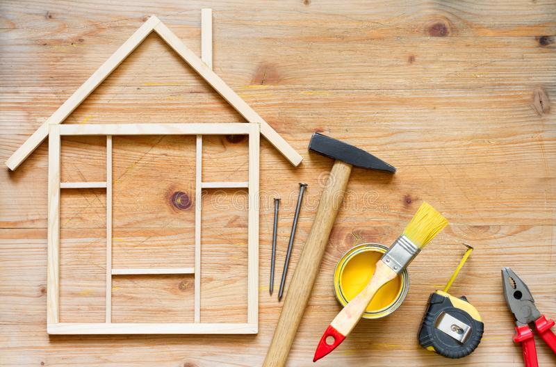 Rénover son bien immobilier avant la mise en vente ? Principes de base, avantages et inconvénients