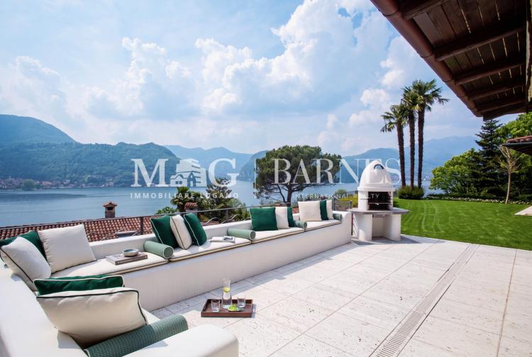 Lugano : villa de 6 pièces avec vue sur le lac, opportunité exclusive