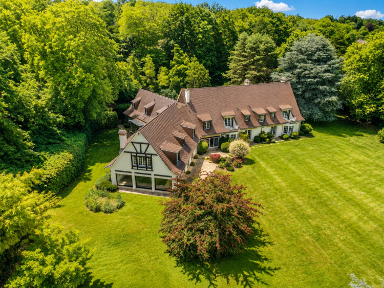 Maison de maître d'exception sur un parc de près de 11'000 m²