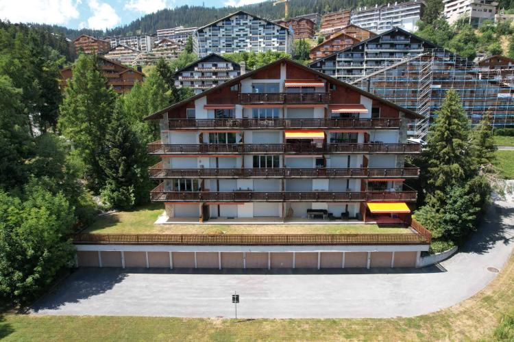 Charmant 3.5 pièces refait à neuf avec vue montagne