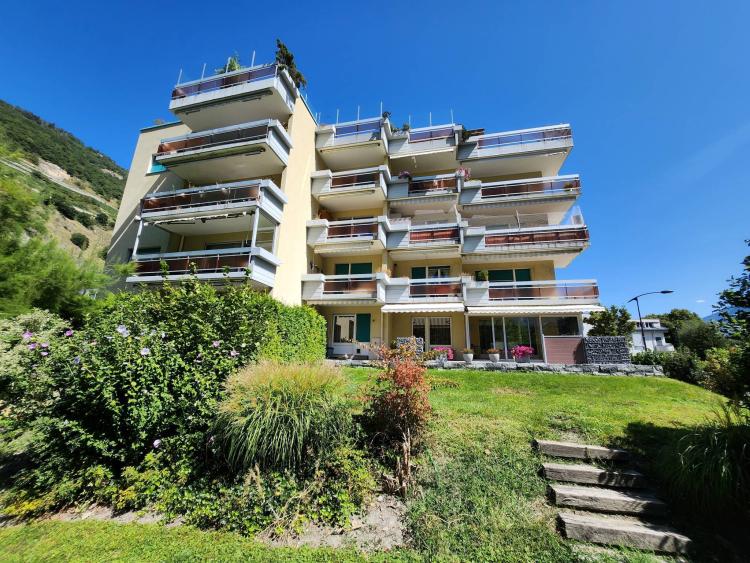 Très bel appartement traversant de 5.5 pièces