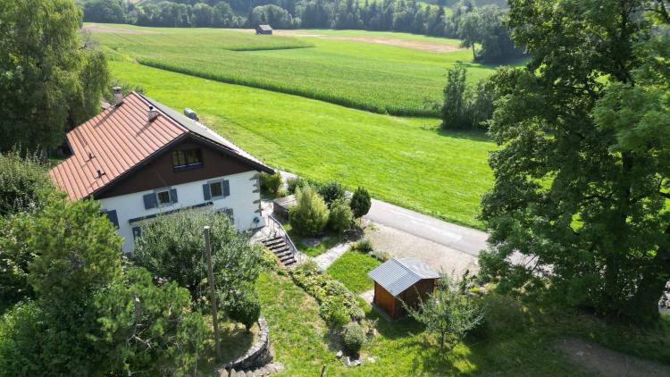 Corps de ferme rénové au cœur de la nature