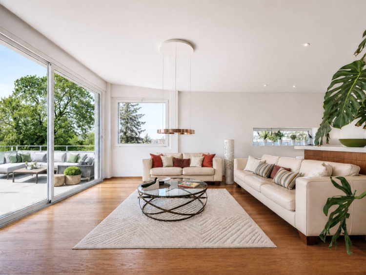 Elégant attique contemporain de 6.5 pièces à un instant du quartier de Chailly 
