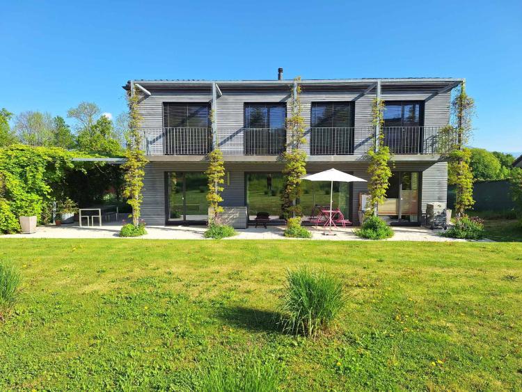 Villa contemporaine Minergie dans un environnement privilégié