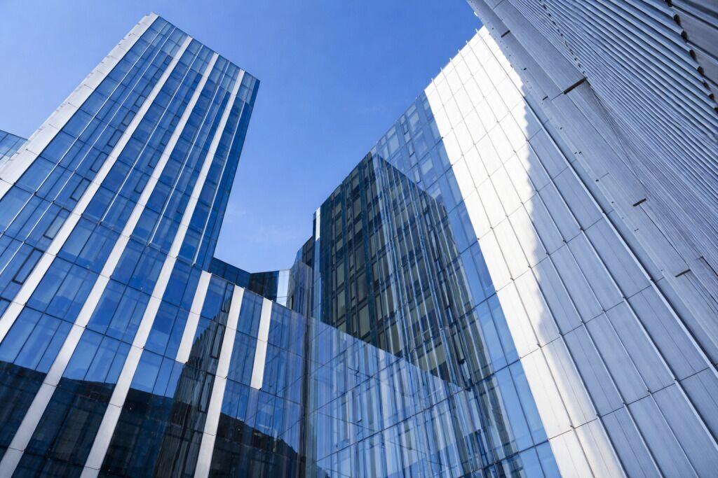 Chiasso : Immeuble de rapport entièrement rénové