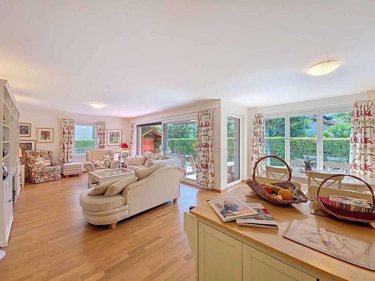 Exclusivité – Appartement 4.5 pièces en rez-de-jardin