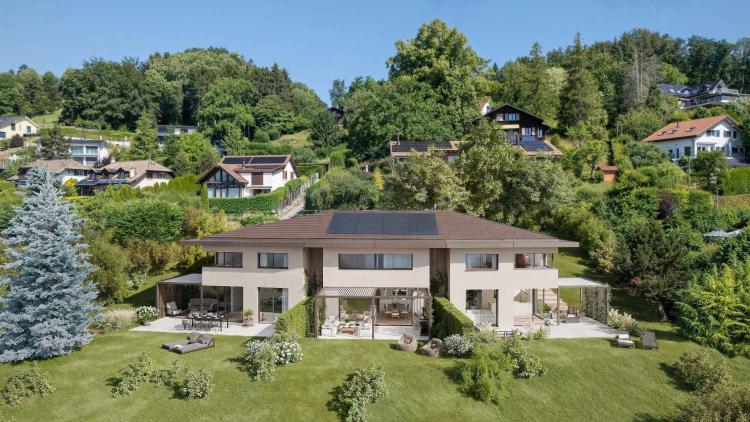 Trois villas de standing sur plans avec vue sur le lac 
Villa B