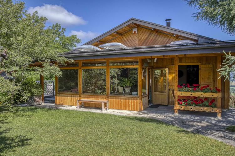 LA ROCHE-SUR-FORON – Chalet d'exception au cœur d'un écrin de nature avec vues panoramiques sur les montagnes et le lac Léman