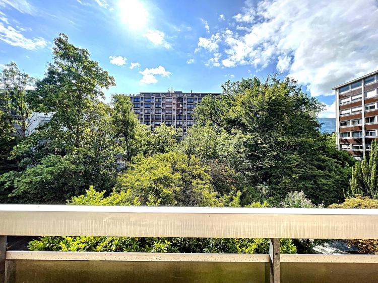 6 pièces traversant avec jolie vue