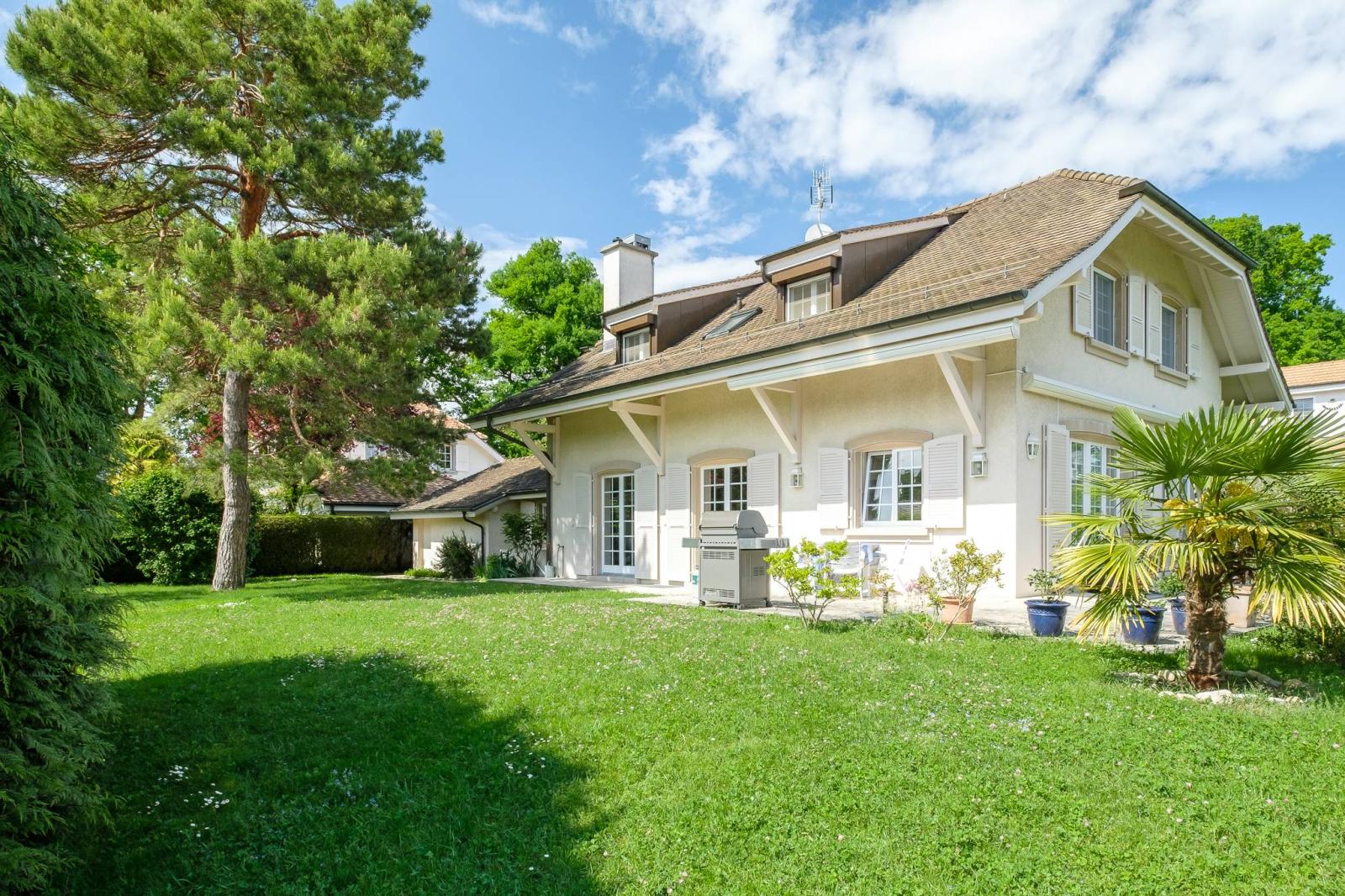 Elégante villa individuelle au calme