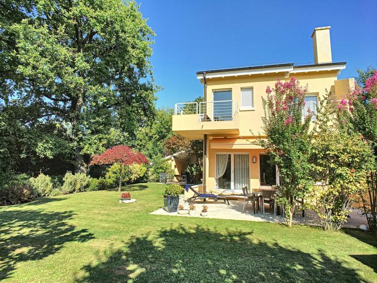 Très belle villa au calme et proche du lac