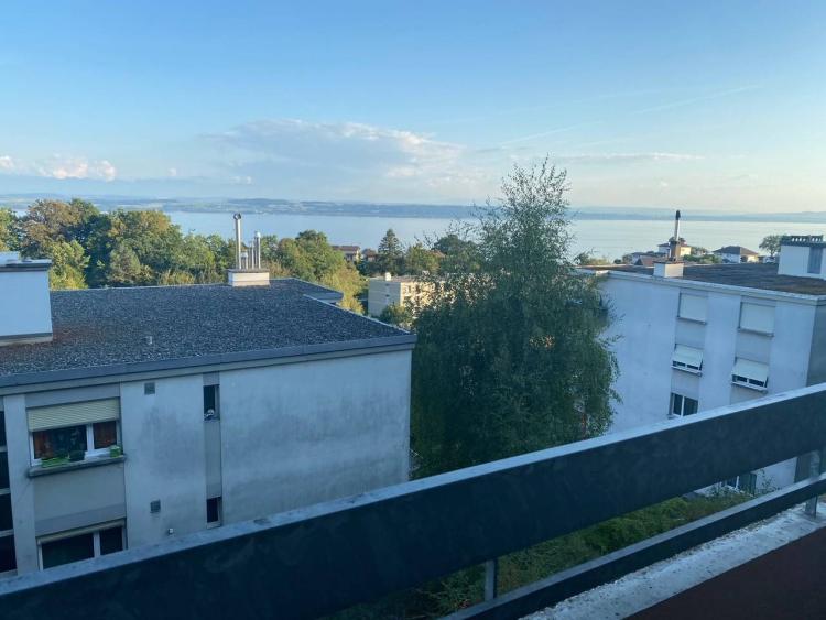 Appartement de 3 pièces avec vue sur le lac