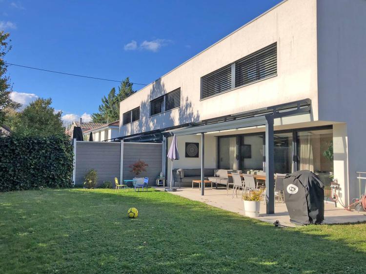 OFF MARKET - Magnifique villa HPE en pignon