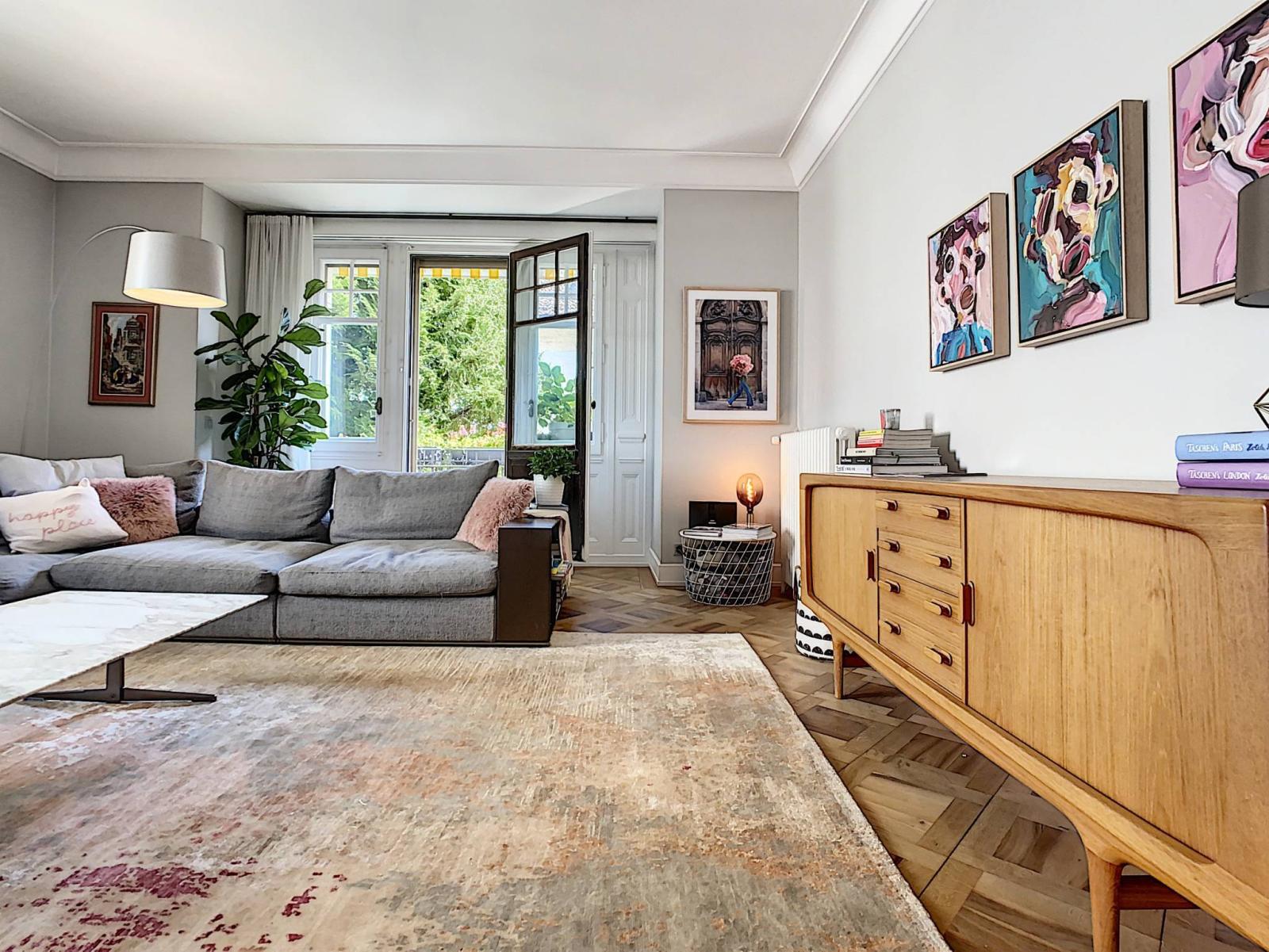 Hyper centre de Lausanne - Appartement bourgeois début XXème