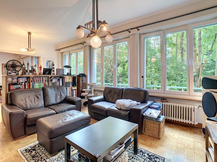 Bel appartement de 6 pièces idéalement situé à Malagnou