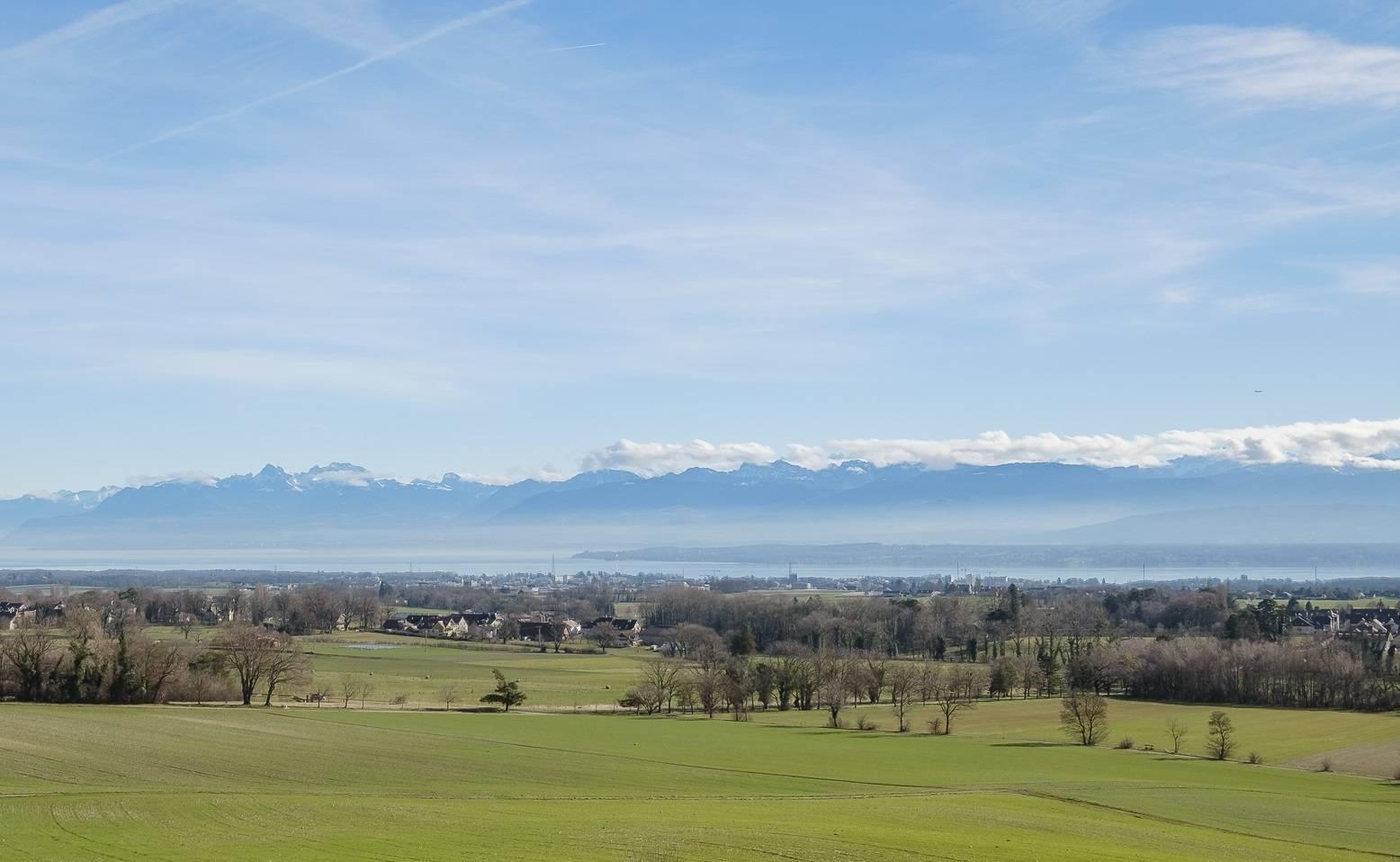 Une vie de château au coeur de la nature avec vue sur le lac 
