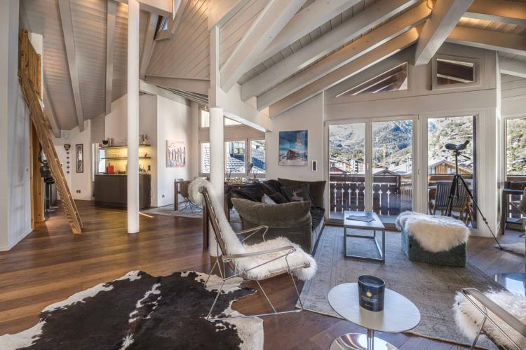 Appartement mansardé en duplex de 4,5 pièces 