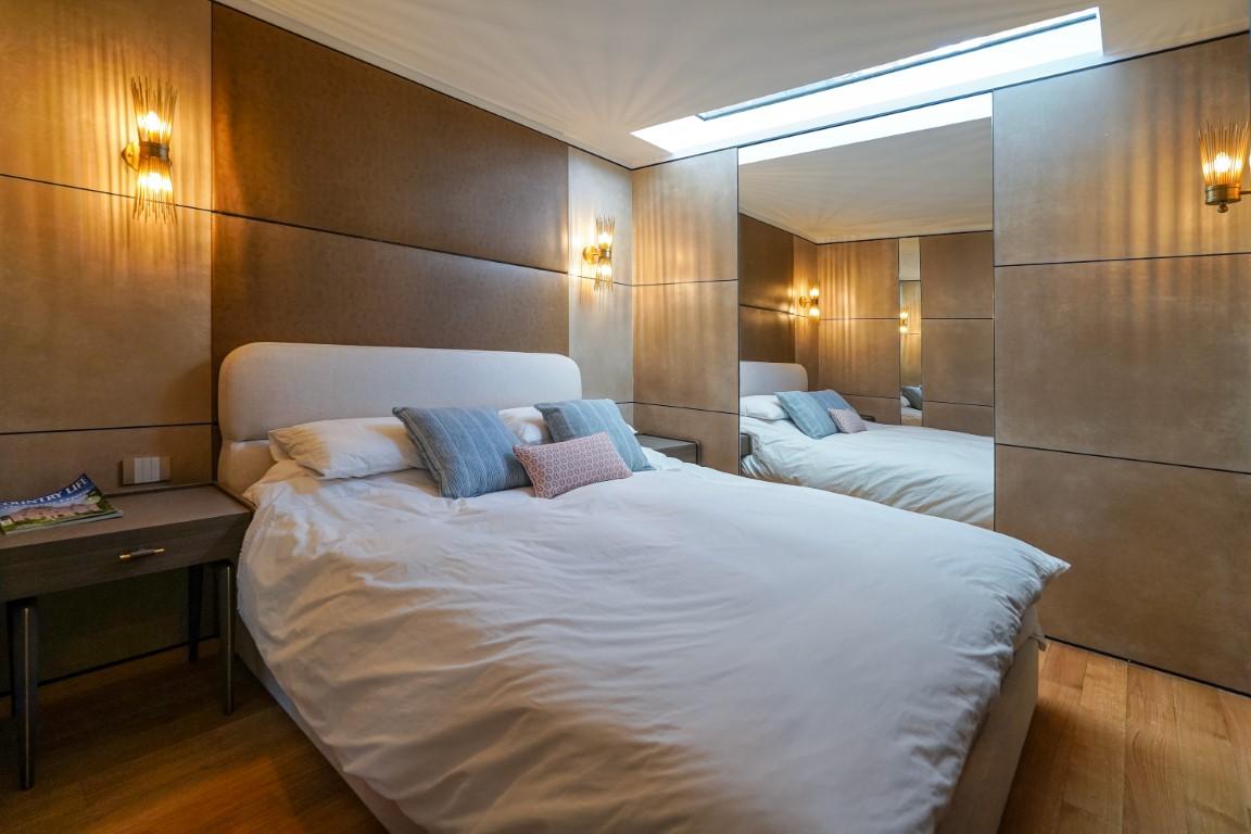 SZuzO_chambre_2bis_mc_star_barnes_valeri_agency_monaco_moyen_.jpg