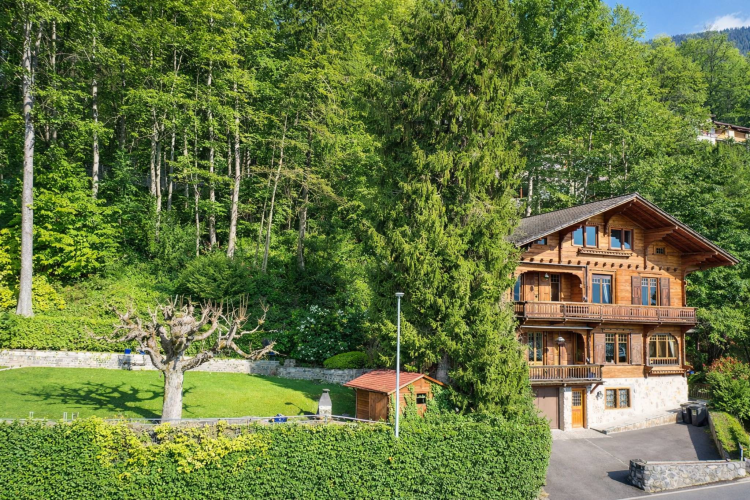 Propriété de charme dominant Montreux avec vue imprenable sur le lac