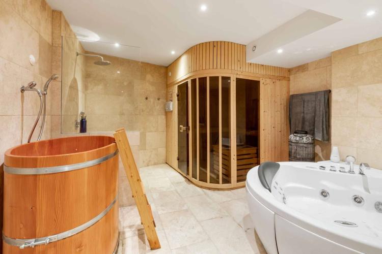Exceptional and Charming Property in the Heart of Montreux