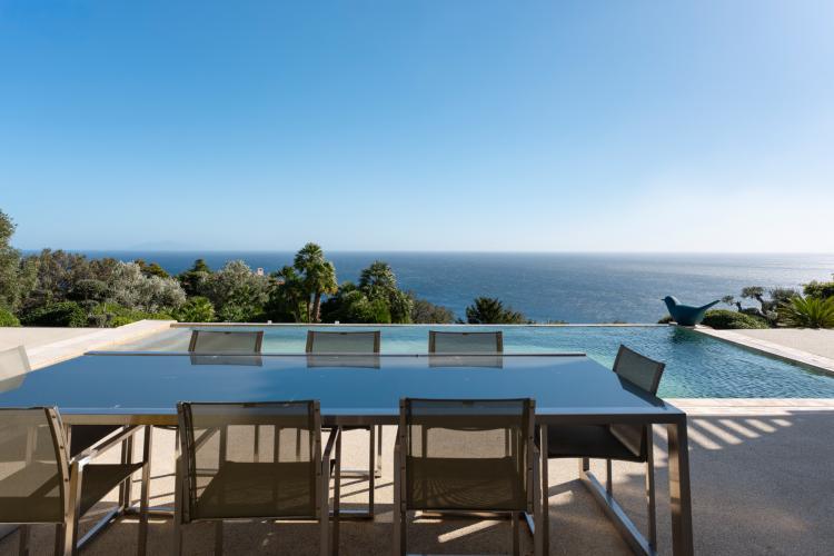 Villa vue mer panoramique avec piscine chauffée