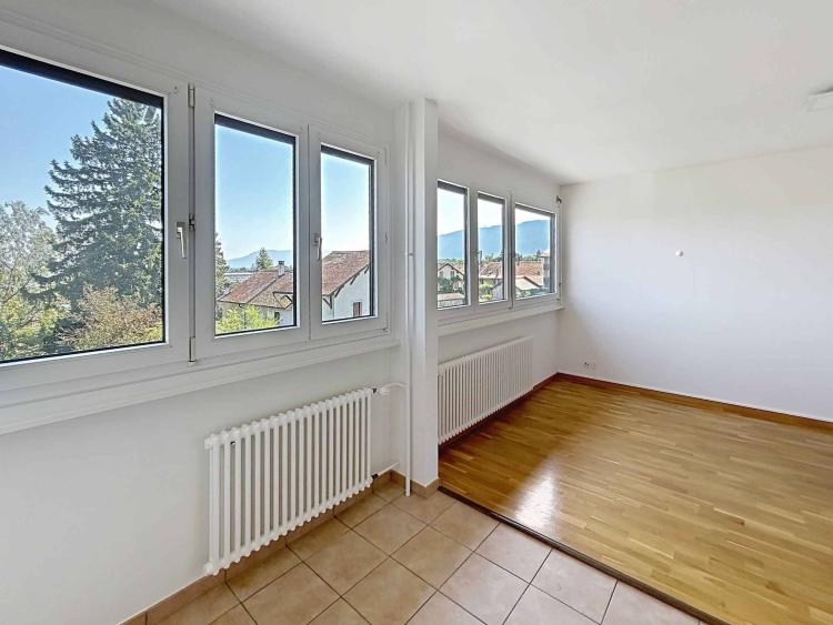 EN EXCLUSIVITE - Agréable 2 pièces au cœur du village