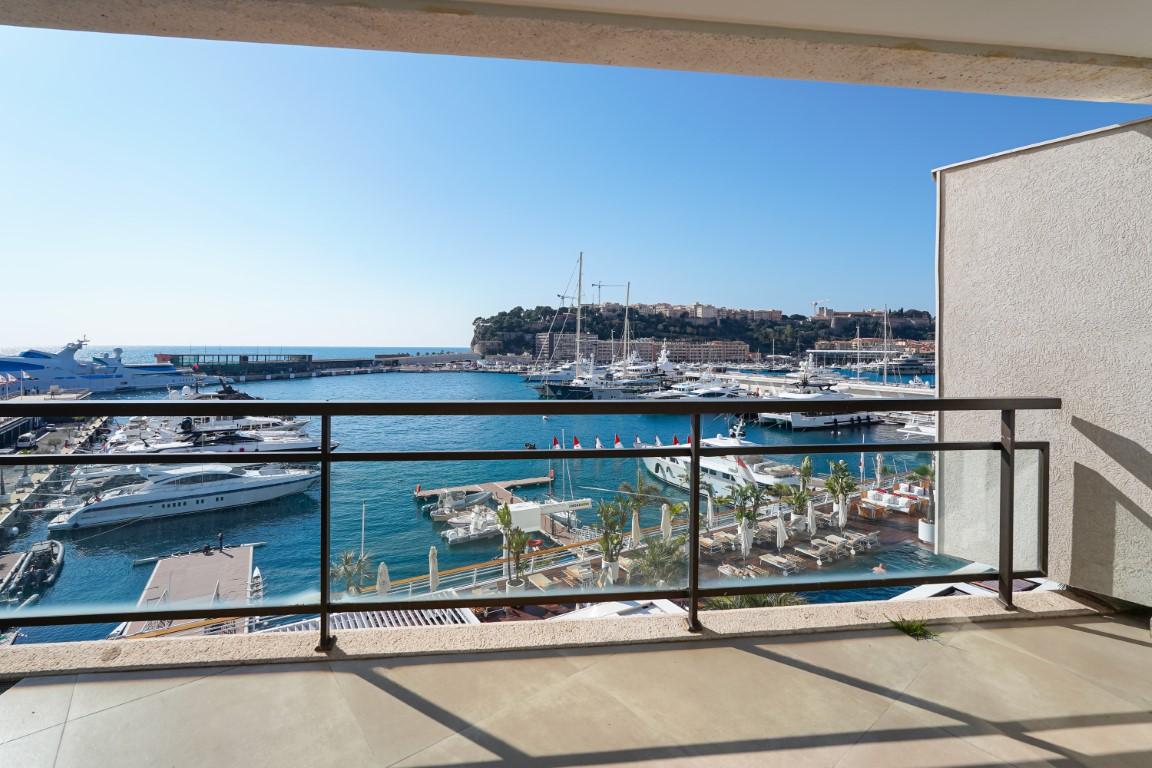 xL5yz_loggia_chambre_master_mc_star_barnes_valeri_agency_monaco_moyen_.jpg