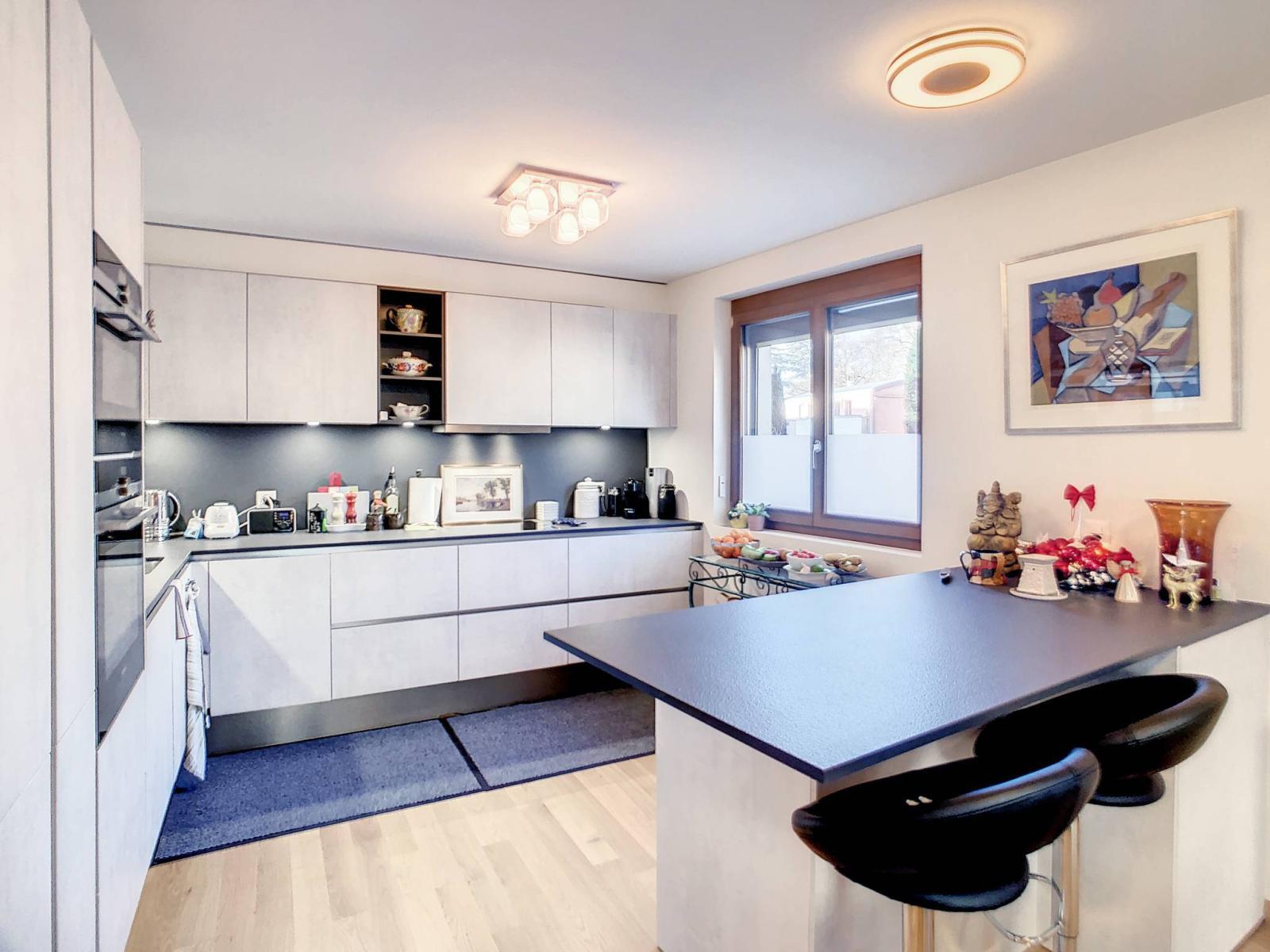 Charmant appartement de 4 pièces avec terrasse